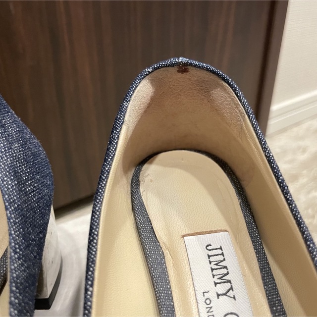 JIMMY CHOO(ジミーチュウ)のJIMMY CHOO ジミーチュウ　パンプス　34.5  インディゴデニム レディースの靴/シューズ(ハイヒール/パンプス)の商品写真