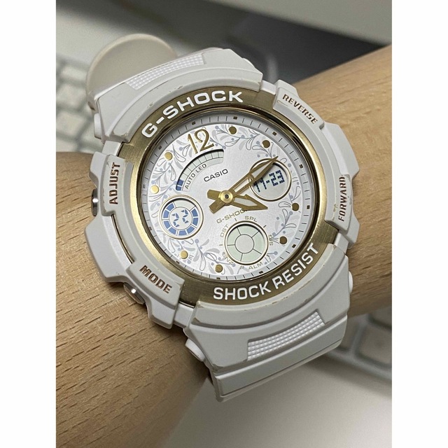 G-SHOCK/ラバコレ/2019年/限定/ホワイト/ゴールド/デジアナ/白×金 | フリマアプリ ラクマ