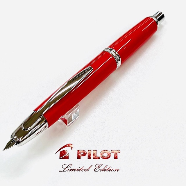 PILOT - パイロット キャップレス 万年筆 コーラルレッド 2022年限定カラー の通販 by メル's shop｜パイロットならラクマ