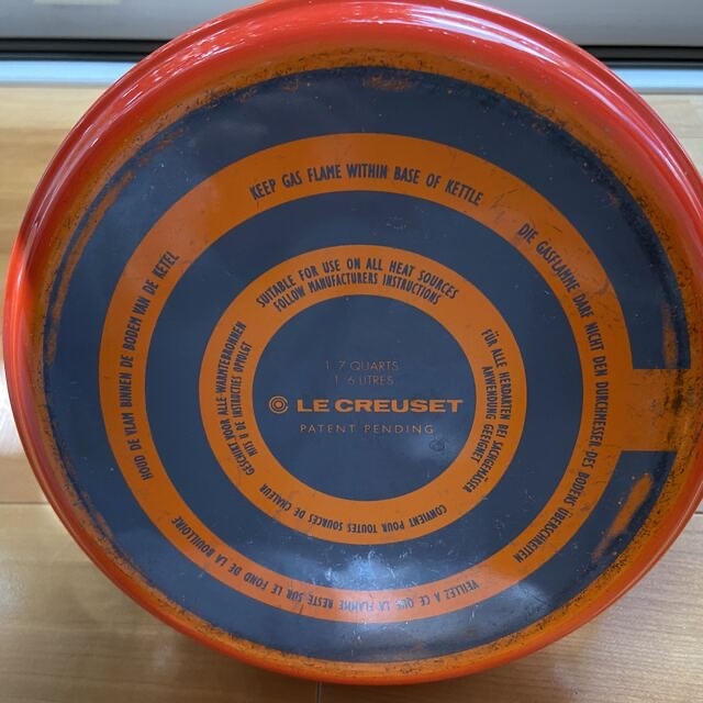 LE CREUSET(ルクルーゼ)のル・クルーゼ  LE CREUSET ケトル やかん 1.6L (欠けあり) インテリア/住まい/日用品のキッチン/食器(収納/キッチン雑貨)の商品写真