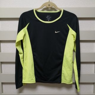 ナイキ(NIKE)のNIKE レディース　Mサイズ 長袖シャツ　ロングスリーブ　ランニング(ウェア)