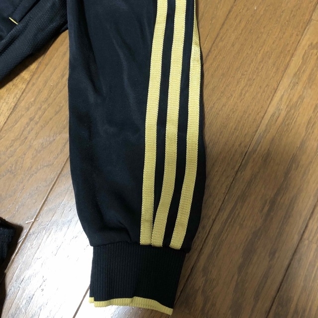 adidas ジャージ上下 メンズ　Oサイズ メンズのトップス(ジャージ)の商品写真