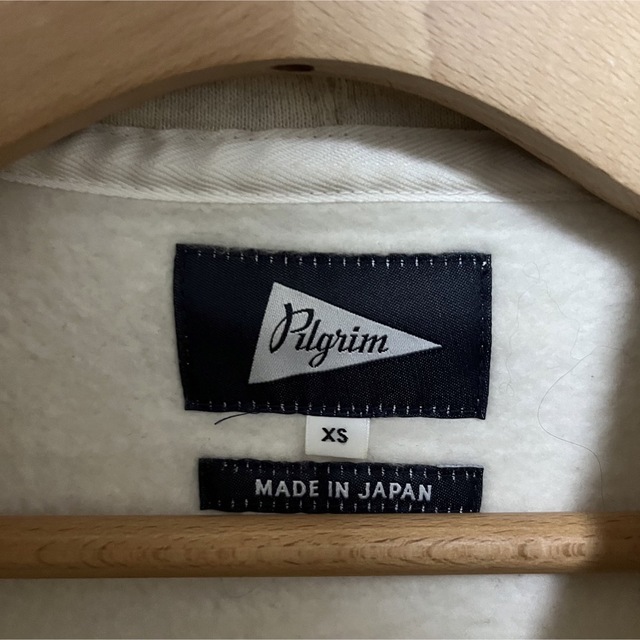 BEAMS Pilgrim Surf+Supply パーカー