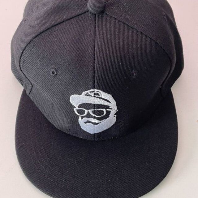 韓国 ひげおやじ キャップ 帽子 スナップバック ブラック メンズの帽子(その他)の商品写真