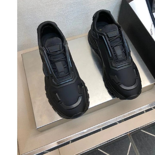 絶対一番安い PRADA スニーカー メンズ PRADA - スニーカー - oh