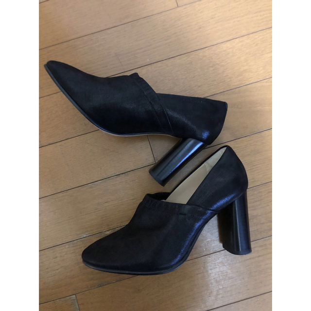 Clarks(クラークス)のクラークス　Clarks  黒　パンプス　定価23760円　ヒール8.5cm レディースの靴/シューズ(ハイヒール/パンプス)の商品写真