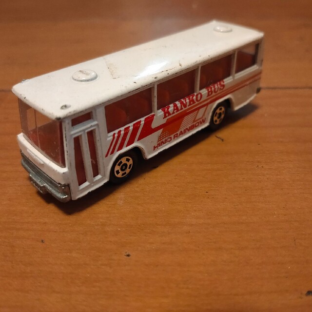 トミカ 観光バス 昔のミニカー kresnainvestments.com