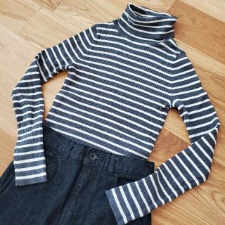 ギャップ(GAP)のGAP ボーダー　タートルネック(ニット/セーター)