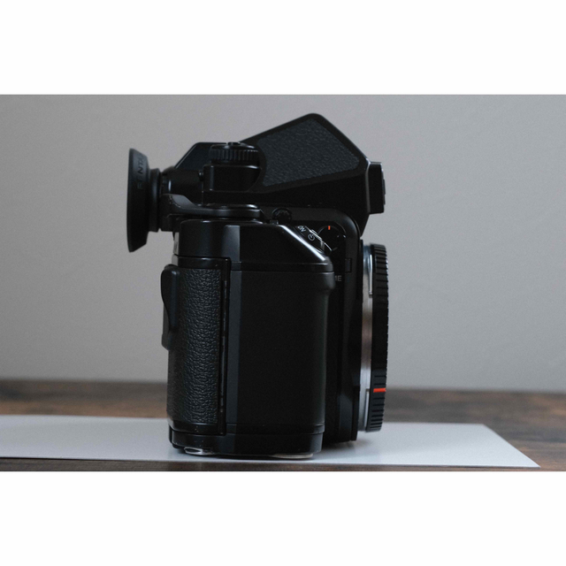 PENTAX(ペンタックス)の【完動品】PENTAX 67Ⅱ  電池・フィルム付けます スマホ/家電/カメラのカメラ(フィルムカメラ)の商品写真