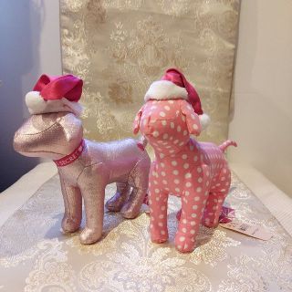 ヴィクトリアズシークレット(Victoria's Secret)のVictoria's Secret PINK DOG クリスマス限定バージョン(ぬいぐるみ)