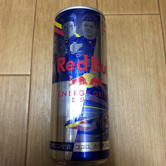 Red Bull(レッドブル)のレッドブルエナジードリンク空き缶 エンタメ/ホビーのコレクション(ノベルティグッズ)の商品写真