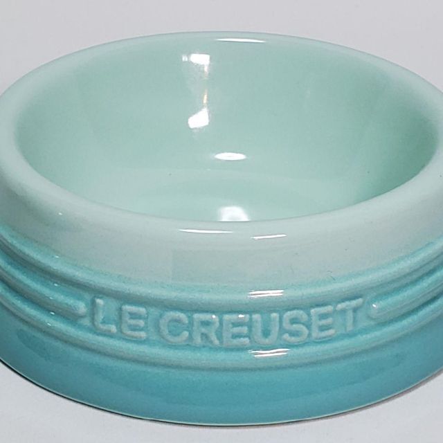 LE CREUSET(ルクルーゼ)のLe Creuset ル クルーゼ　ハイスタンド・ペットボールセット　クールミン その他のペット用品(猫)の商品写真