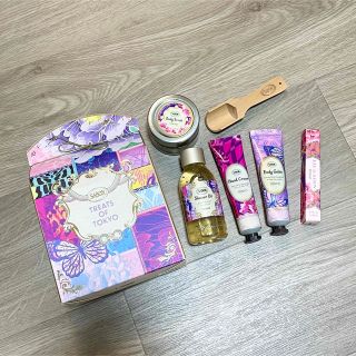 SABON - SABON トリーツオブトーキョーギフトの通販 by iso｜サボン ...