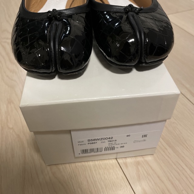 Maison Martin Margiela(マルタンマルジェラ)のMaison Margiela マルジェラ　足袋バレエシューズ　タビ レディースの靴/シューズ(バレエシューズ)の商品写真