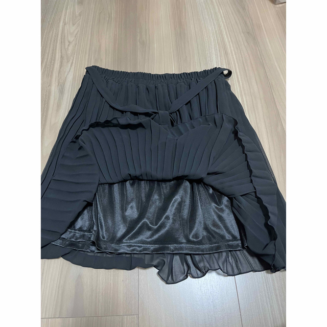 プリーツ　ミニスカート　黒 レディースのスカート(ミニスカート)の商品写真