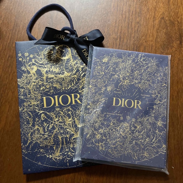 Dior(ディオール)のDior ディオール　ノベルティー　ノート　袋　セット コスメ/美容のコスメ/美容 その他(その他)の商品写真