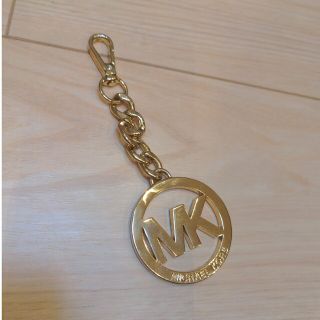 マイケルコース(Michael Kors)のマイケルコース　チャーム　バッグに(トートバッグ)