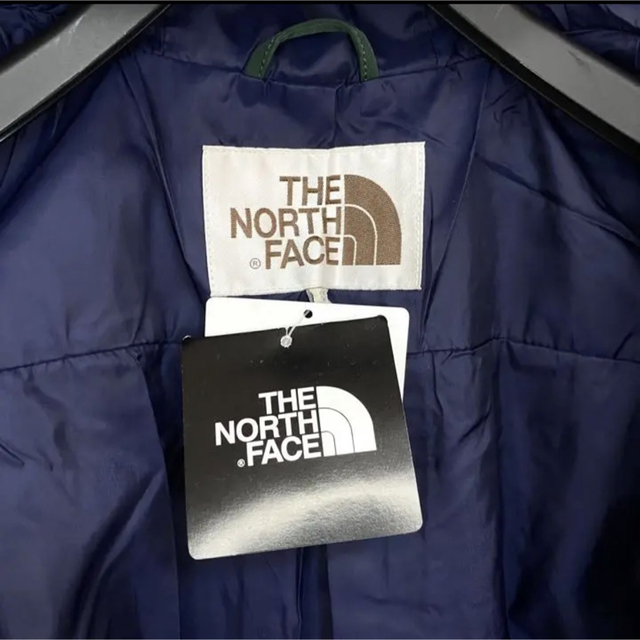 THE NORTH FACE(ザノースフェイス)の新品人気 ノースフェイス ホワイトレーベル マウンテンコート レディースS レディースのジャケット/アウター(ロングコート)の商品写真