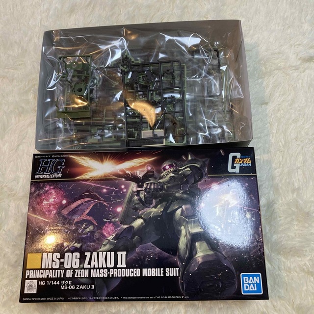 BANDAI(バンダイ)のHG 1/144 ザクII  エンタメ/ホビーのおもちゃ/ぬいぐるみ(模型/プラモデル)の商品写真