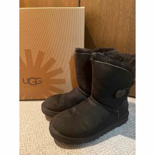 アグ(UGG)のUGG ムートンブーツ　ブラック24センチ(ブーツ)