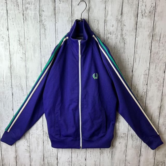 FRED PERRY(フレッドペリー)の【激レア】フレッドペリー ポルトガル製 ジャージ S 紫 パープル 緑 グリーン メンズのトップス(ジャージ)の商品写真