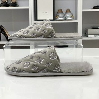 LOUIS VUITTON - 5400 未使用 ヴィトン LV スイートライン ベルベット