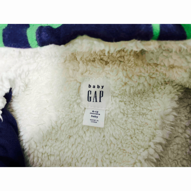 GAP(ギャップ)のGAP ジャンプスーツ　ロンパース　冬　男の子 キッズ/ベビー/マタニティのベビー服(~85cm)(ロンパース)の商品写真