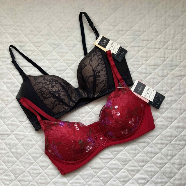 62％以上節約 新品未使用♡ Lounge ブラジャー 75B