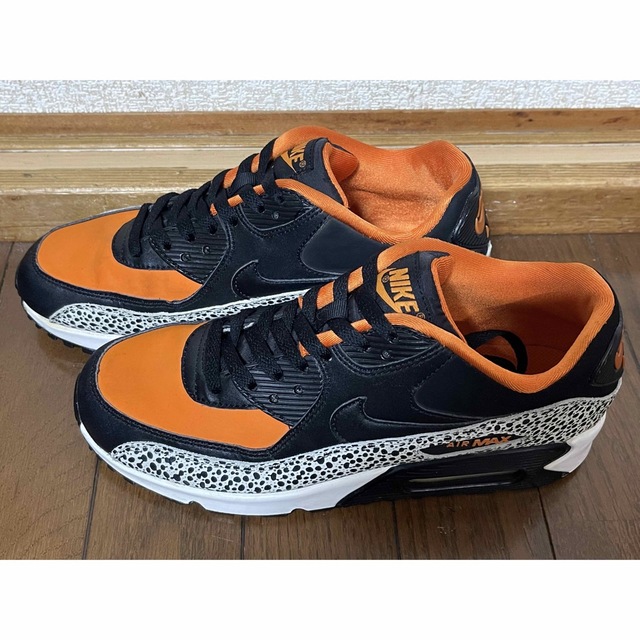 NIKE(ナイキ)のNIKE GIRLS AIR MAX 90 "SAFARI " 25.0cm レディースの靴/シューズ(スニーカー)の商品写真