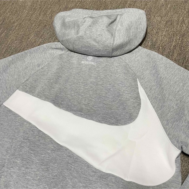 NIKE(ナイキ)の価格交渉OK★新品★ナイキ★ビッグスウッシュ★スウェット★セットアップ ★M メンズのトップス(スウェット)の商品写真