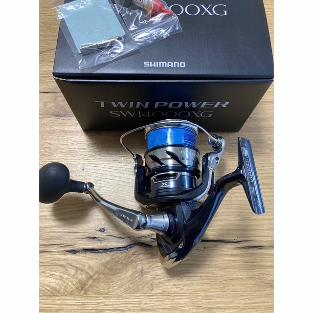 SHIMANO(シマノ)の美品！！21ツインパワーsw14000XG スポーツ/アウトドアのフィッシング(リール)の商品写真