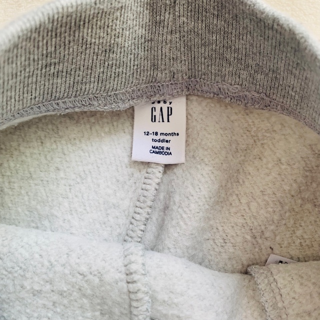 babyGAP(ベビーギャップ)のGAP パンツ 75センチ キッズ/ベビー/マタニティのベビー服(~85cm)(パンツ)の商品写真