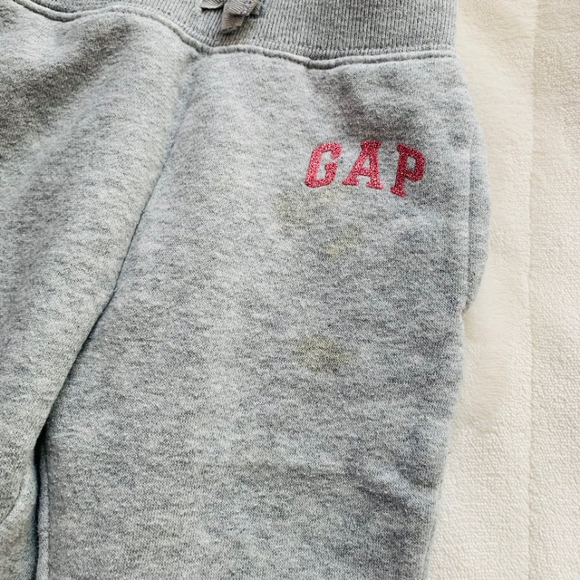 babyGAP(ベビーギャップ)のGAP パンツ 75センチ キッズ/ベビー/マタニティのベビー服(~85cm)(パンツ)の商品写真