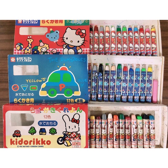 昭和レトロなクレヨンセット♪の通販 by いちご's shop|ラクマ 昭和レトロなクレヨンセット♪の通販 by いちご's shop|ラクマ