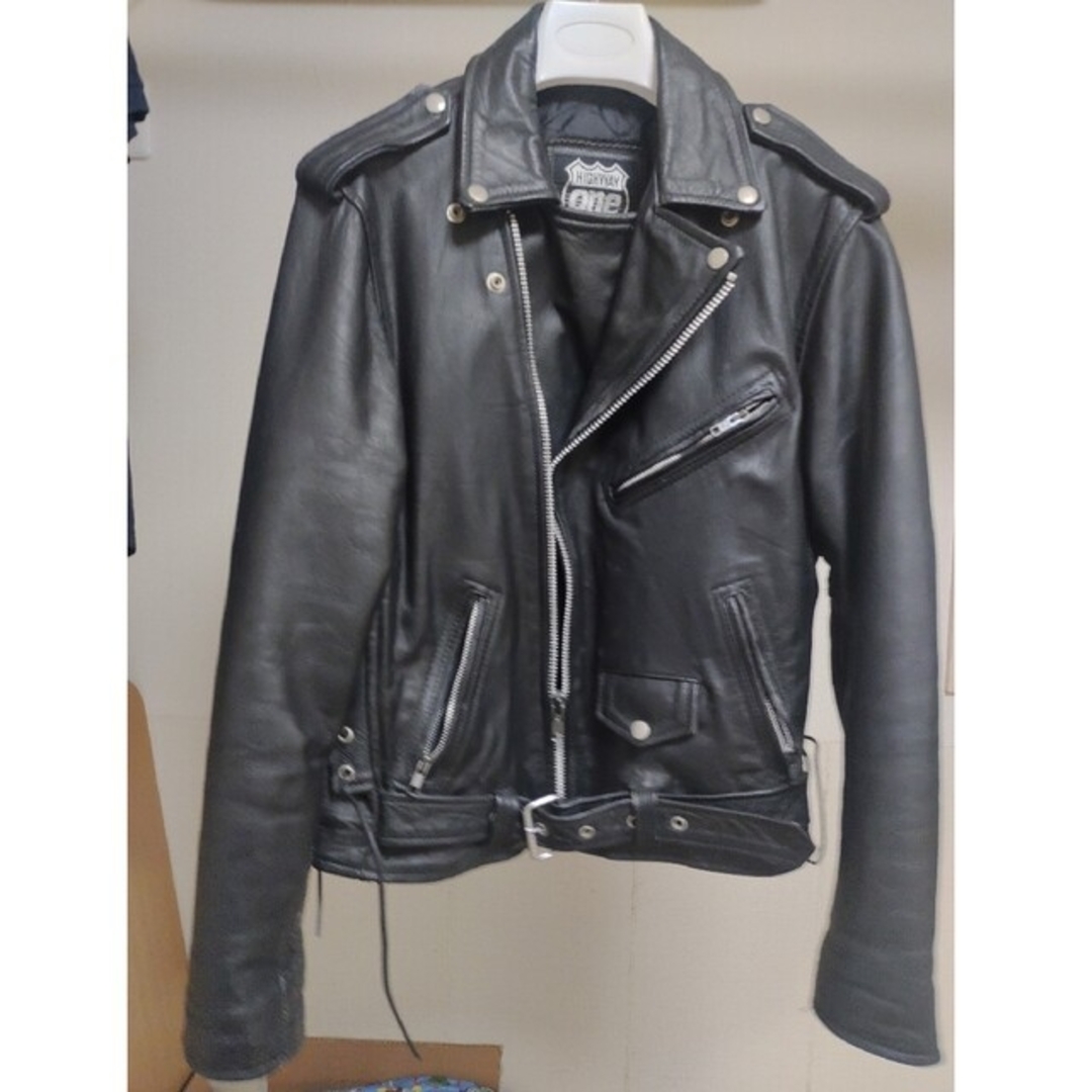 レザーライダースジャケット　革ブルゾン　ハーレー乗り　ブラック黒　Mサイズ メンズのジャケット/アウター(ライダースジャケット)の商品写真