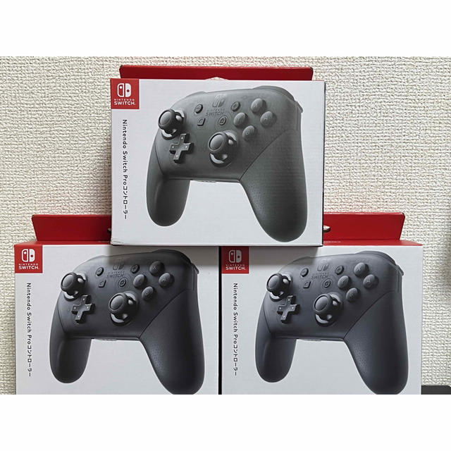 【新品】純正 プロコン Nintendo Switch Proコントローラー エンタメ/ホビーのゲームソフト/ゲーム機本体(その他)の商品写真