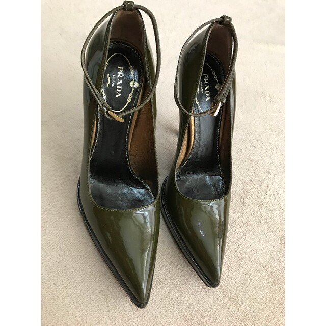 1度着用 PRADA プラダ エナメル ヒール パンプス 約25㎝(38.5