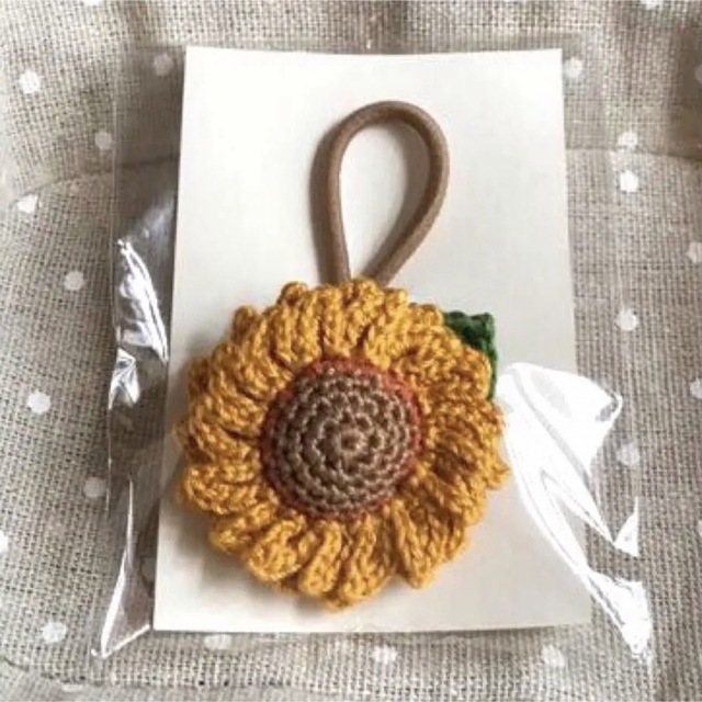 ハンドメイド☆レース編み向日葵モチーフのヘアゴム☆ひまわりレース糸かぎ針編み | フリマアプリ ラクマ