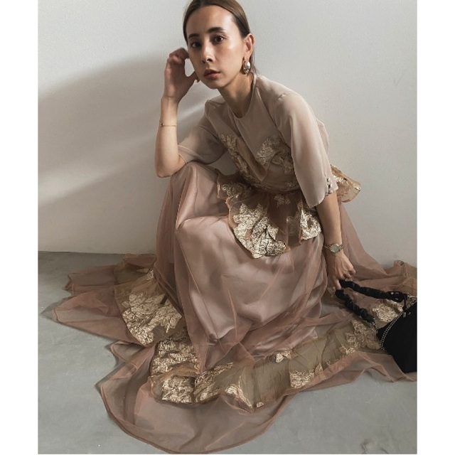 Ameri VINTAGE(アメリヴィンテージ)のmk様_AMERI JACQUARD LAYERED TULLE DRESS S レディースのワンピース(ロングワンピース/マキシワンピース)の商品写真