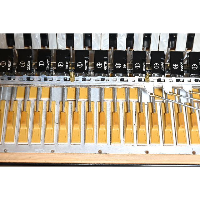 ビクトリアスーパー96ミュゼットⅤ MMML イタリア製37/96 楽器の鍵盤楽器(アコーディオン)の商品写真
