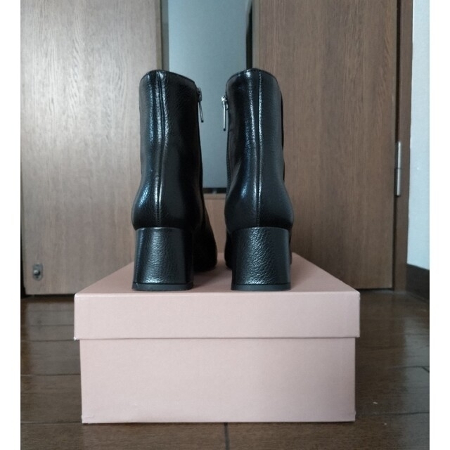 FRAMeWORK(フレームワーク)の《美品》FRAMeWORK CORSO ROMA9  チャンキーヒールブーツ レディースの靴/シューズ(ブーツ)の商品写真