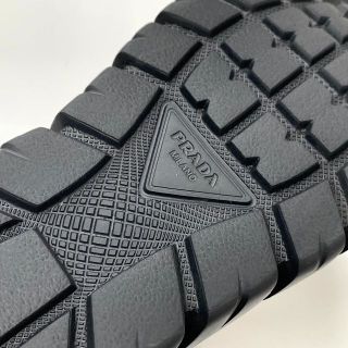 低反発 腰用 5298 未使用 プラダ ナイロン ロゴ スニーカー ブラック ...