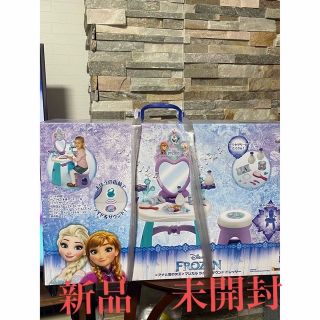 アナトユキノジョオウ(アナと雪の女王)のアナ雪　ドレッサー　マジカル　ライト&サウンド　ドレッサー(キャラクターグッズ)