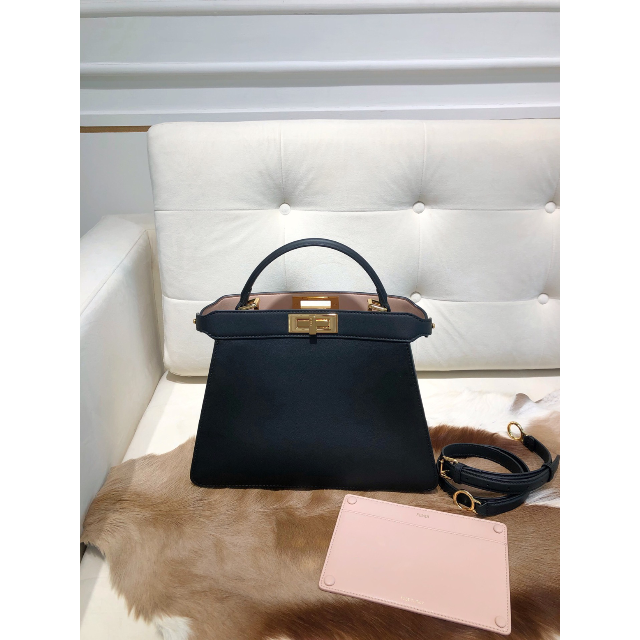 超安い - FENDI FENDI ショルダーバッグ ピーカブー ショルダーバッグ