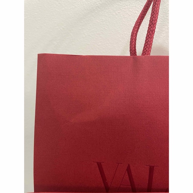 VALENTINO(ヴァレンティノ)の【ヴァレンティノ】ショッパー レディースのバッグ(ショップ袋)の商品写真