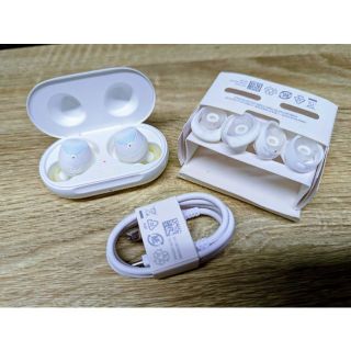 サムスン(SAMSUNG)のGalaxy Buds+ 純正ワイヤレスイヤホン 国内正規品(ヘッドフォン/イヤフォン)