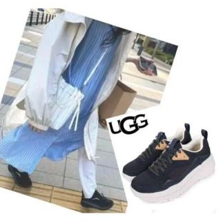 アグ(UGG)の完売しました。。。。。✨超美品✨紺✨24㎝✨UGG✨CA805 Mesh✨厚底(スニーカー)