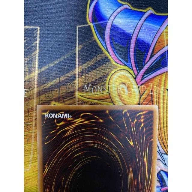 遊戯王(ユウギオウ)の遊戯王　カオスソルジャー　レリーフ エンタメ/ホビーのトレーディングカード(シングルカード)の商品写真
