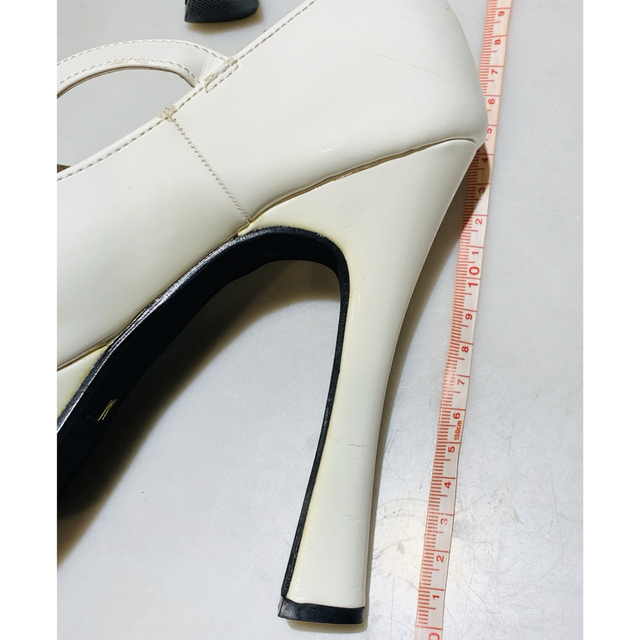 白パンプス　厚底パンプス　ハイヒール13センチヒール レディースの靴/シューズ(ハイヒール/パンプス)の商品写真