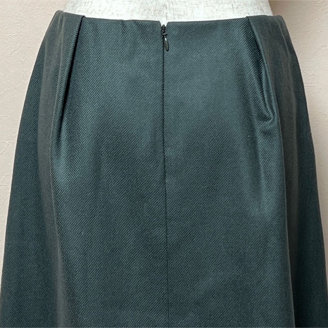 Ballsey(ボールジィ)の美品✨Ballseyボールジィ✨スカート フレアスカート グレーXS 膝丈 レディースのスカート(ひざ丈スカート)の商品写真